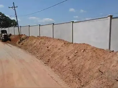 MURO PRÉ-MOLDADO 01